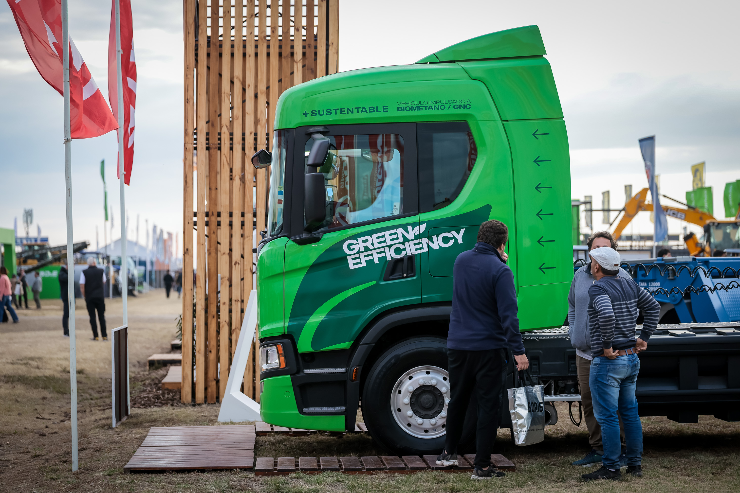 Scania G420 A6x2 GNC: Eficiencia, ahorro y sustentabilidad para el transporte pesado